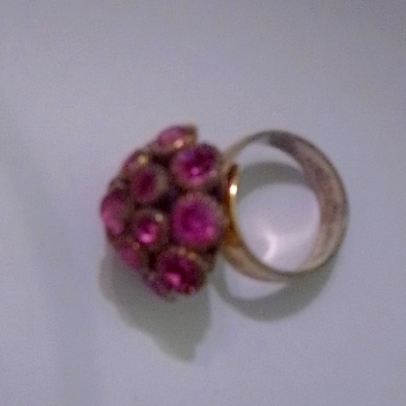 Adjustable ladies Ring - Picture 4 of 7